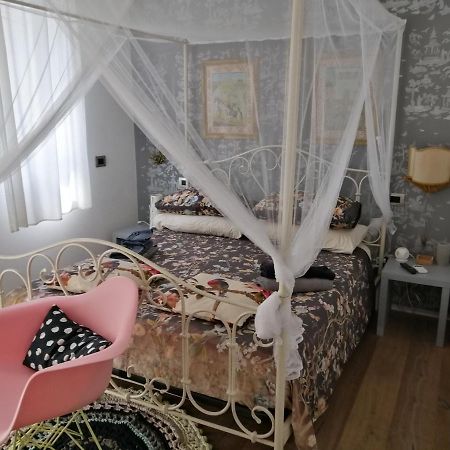 Via Dei Dori B&B ミラーノ エクステリア 写真
